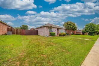 12104 Canoe Rd in Frisco, TX - Building Photo - Building Photo