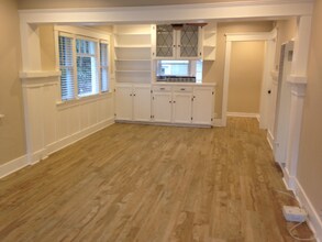 4020 E Massachusetts St in Long Beach, CA - Building Photo - Building Photo