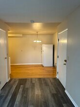 1015 N Farnsworth Ave in Aurora, IL - Building Photo - Building Photo