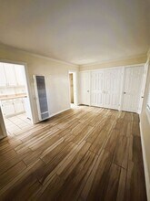 5007 E Ocean Blvd in Long Beach, CA - Building Photo - Building Photo