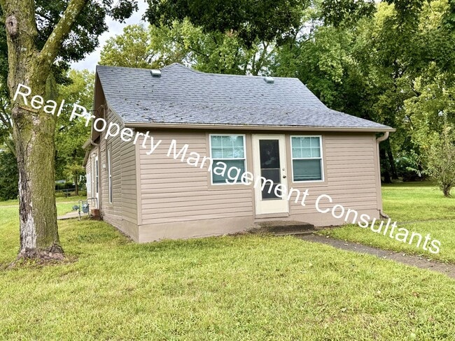 property at 209 S Madison St