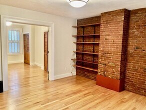 7 Auburn St, Unit 1 in Boston, MA - Building Photo - Building Photo