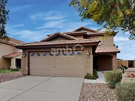 1030 S 223rd Ln, Unit 403 in Buckeye, AZ - Building Photo