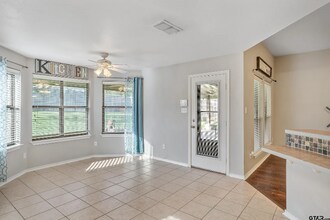 10820 Cactus Trail in Flint, TX - Foto de edificio - Building Photo