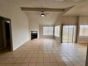 7207 Caracas Dr in Houston, TX - Building Photo - Building Photo