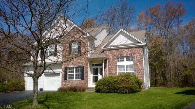 9 Harrogate Cir in Princeton, NJ - Building Photo - Building Photo