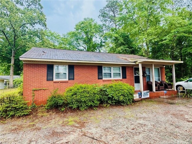 803 Floyd St in Fairmont, NC - Building Photo - Building Photo