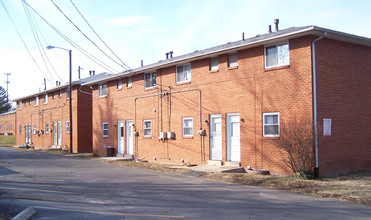 The Evergreens in Columbus, OH - Building Photo - Building Photo