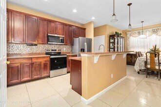 185 Wading Bird Cir SW in Palm Bay, FL - Foto de edificio - Building Photo