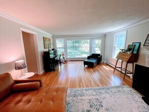 16 Page Farm Rd in Sherborn, MA - Building Photo - Building Photo