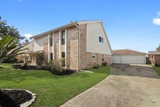 10211 Sagemill Dr in Houston, TX - Building Photo - Building Photo