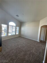6435 E Elwood Mead Ave in Las Vegas, NV - Building Photo - Building Photo