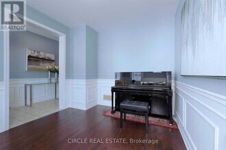 1368 Connaught Ter in Milton, ON - Building Photo - Building Photo