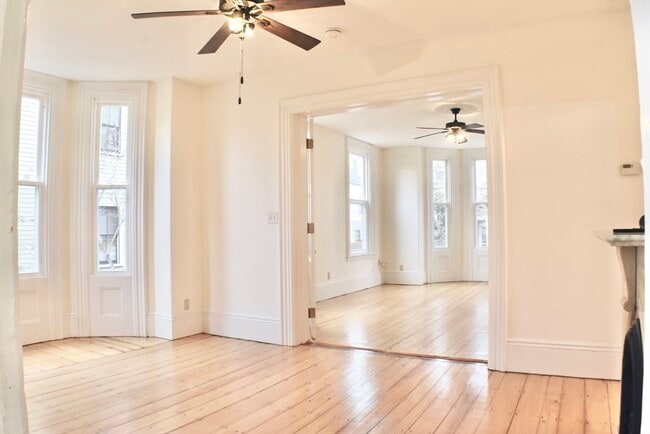 120 Pearl St in Cambridge, MA - Building Photo - Building Photo