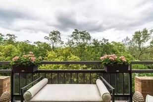 2111 Wisconsin Ave NW, Unit 613 in Washington, DC - Building Photo