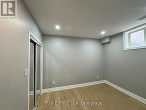 163 Freure Dr in Cambridge, ON - Building Photo - Building Photo