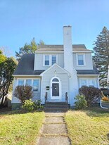 1906 Burdett Ave in Troy, NY - Building Photo