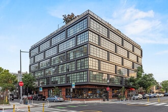 2030 8th St NW, Unit 313 in Washington, DC - Building Photo - Building Photo