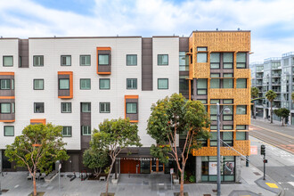 Nancy & Stephen Grand Family House in San Francisco, CA - Building Photo - Building Photo