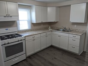 1826 W 8th St in Erie, PA - Building Photo - Building Photo