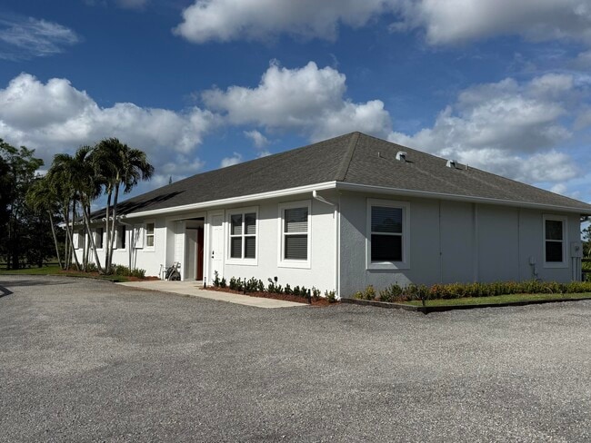6600 Duckweed Rd in Wellington, FL - Building Photo - Building Photo