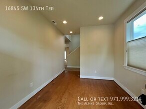 16845 SW 134th Terrace in King City, OR - Building Photo - Building Photo