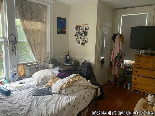 property at 19 Mt Hood Rd