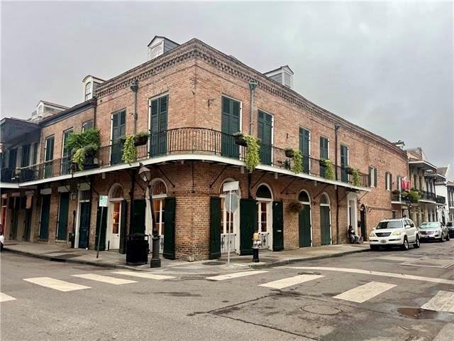 property at 1141 Royal St