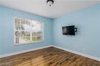 8134 Silver Birch Way in Lehigh Acres, FL - Foto de edificio - Building Photo