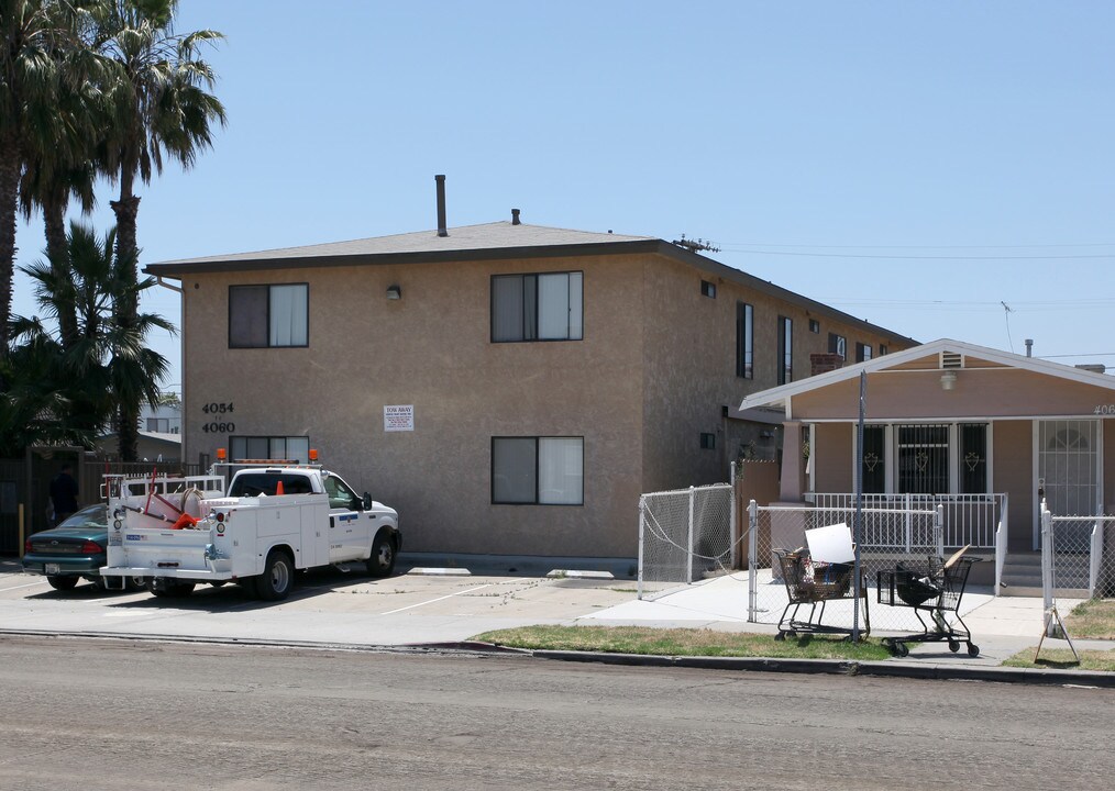 4054-4060 Cherokee Ave in San Diego, CA - Building Photo