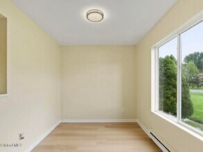 19 Harvest Way in Waterford, NY - Building Photo - Building Photo