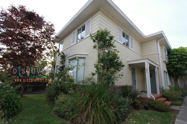 property at 2411 Russell St