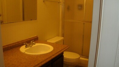 3840 W Mission Ln in Phoenix, AZ - Building Photo - Building Photo
