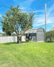 717 S Union St in Kennewick, WA - Building Photo - Building Photo