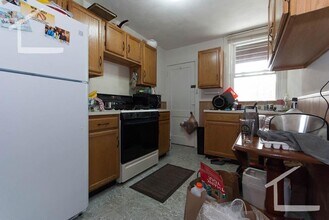 63 Euston St in Brookline, MA - Building Photo - Building Photo