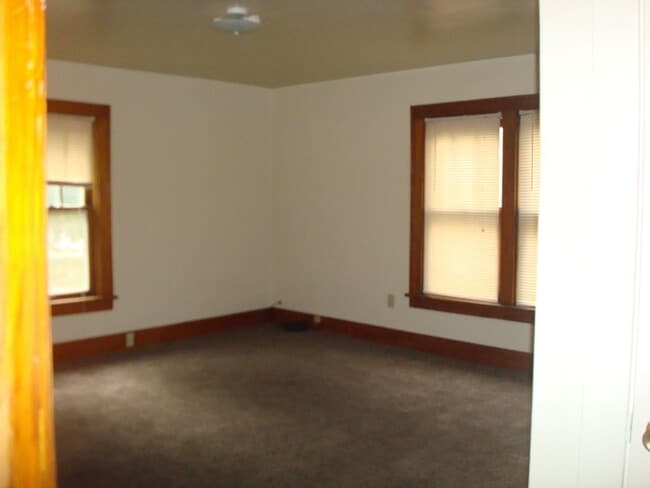 117-117 1/2 N Summit St in Bowling Green, OH - Building Photo - Building Photo