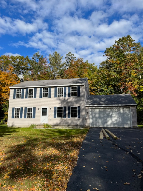 154 Monument Rd in Dublin, NH - Building Photo