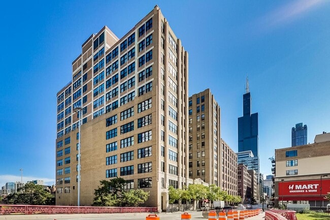 728 W Jackson Blvd in Chicago, IL - Building Photo - Building Photo