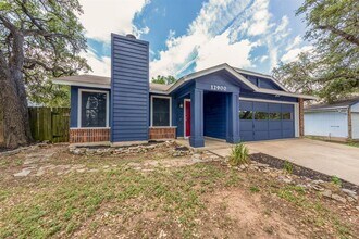 12900 Garfield Ln in Austin, TX - Building Photo - Building Photo