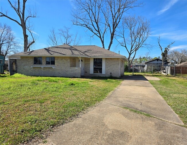 property at 11007 Tamworth Dr