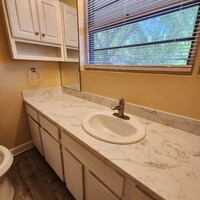 2322 Colony Dr SW photo'