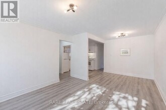 352 Hopewell Ave in Toronto, ON - Building Photo - Building Photo