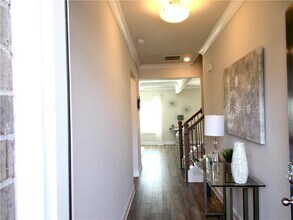 612 Auburn Crossing Dr in Auburn, GA - Foto de edificio - Building Photo