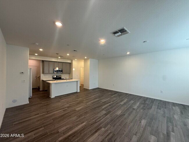 1959 E Hampton Ln in Gilbert, AZ - Building Photo - Building Photo