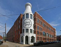 The Richmond Dairy Apartments in Richmond, VA - Foto de edificio - Building Photo