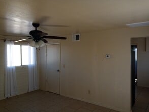 244 N Westmoreland Ave, Unit 244 in Tucson, AZ - Foto de edificio - Building Photo
