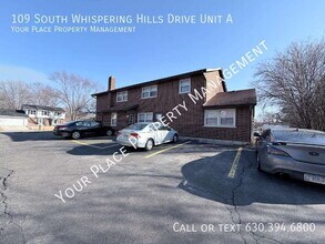 109 S Whispering Hills Dr in Naperville, IL - Building Photo - Building Photo