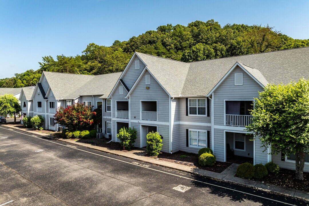 Ashland Park Condominiums in Ashland City, TN - Building Photo