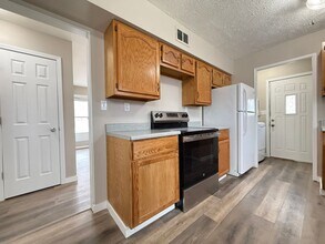 3102 Wakeman Dr in Council Bluffs, IA - Building Photo - Building Photo