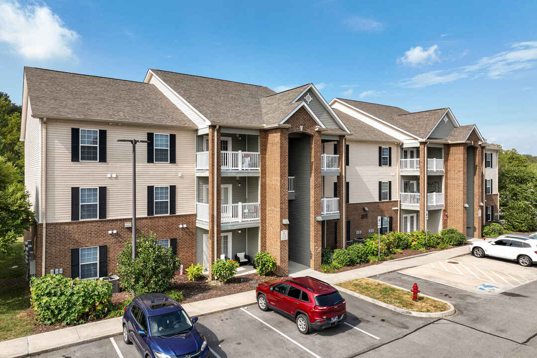 Overlook at Indian Trail in Kingsport, TN - Foto de edificio